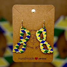 Load image into Gallery viewer, Mardi Gras Mask Argyle Earring