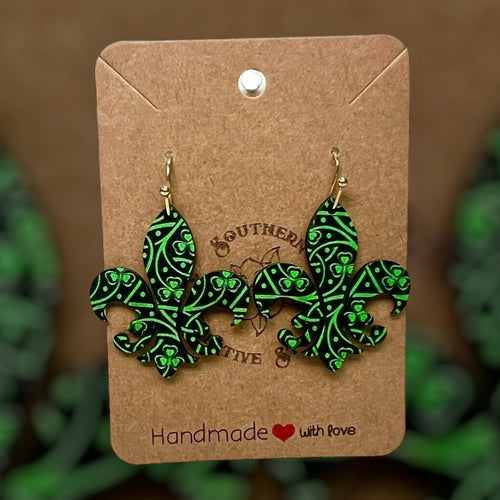 St. Patrick's  Fleur dis lis Celtic Knot Clover Earring