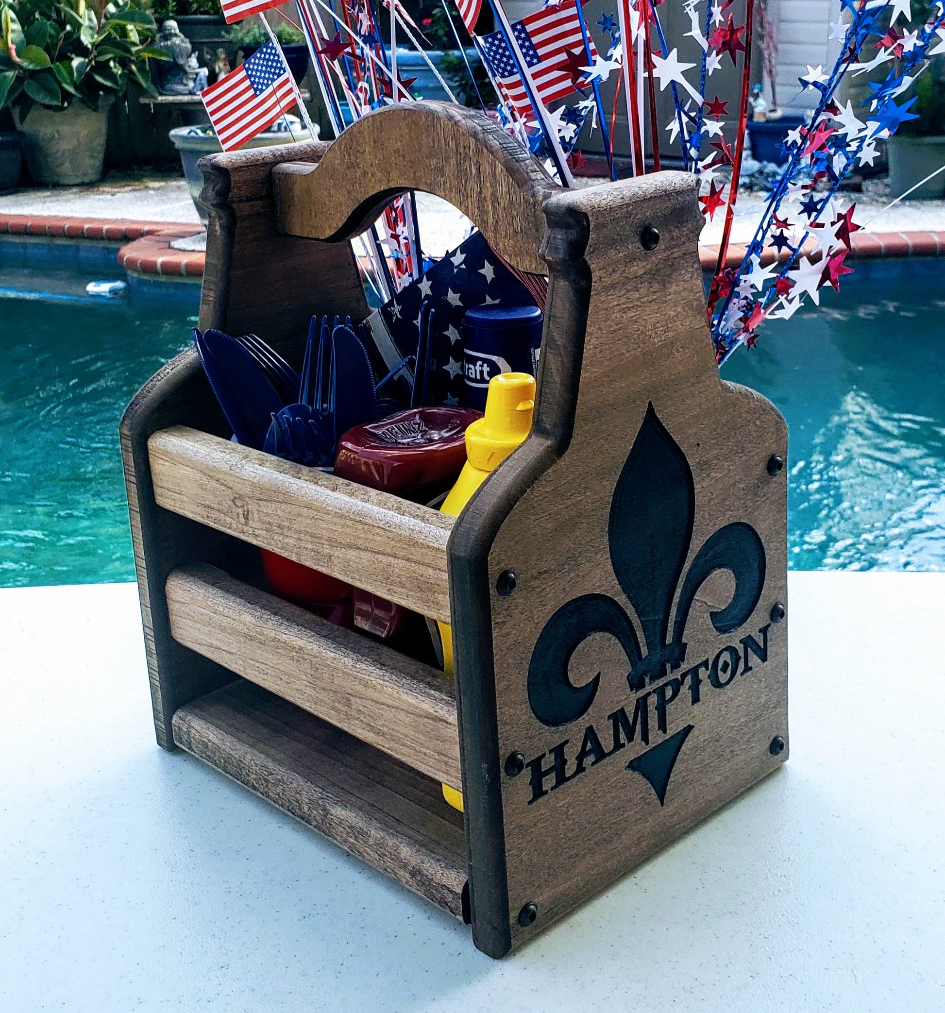 Condiment Tote, handmade by Southern Creative Studio in New Orleans – in use