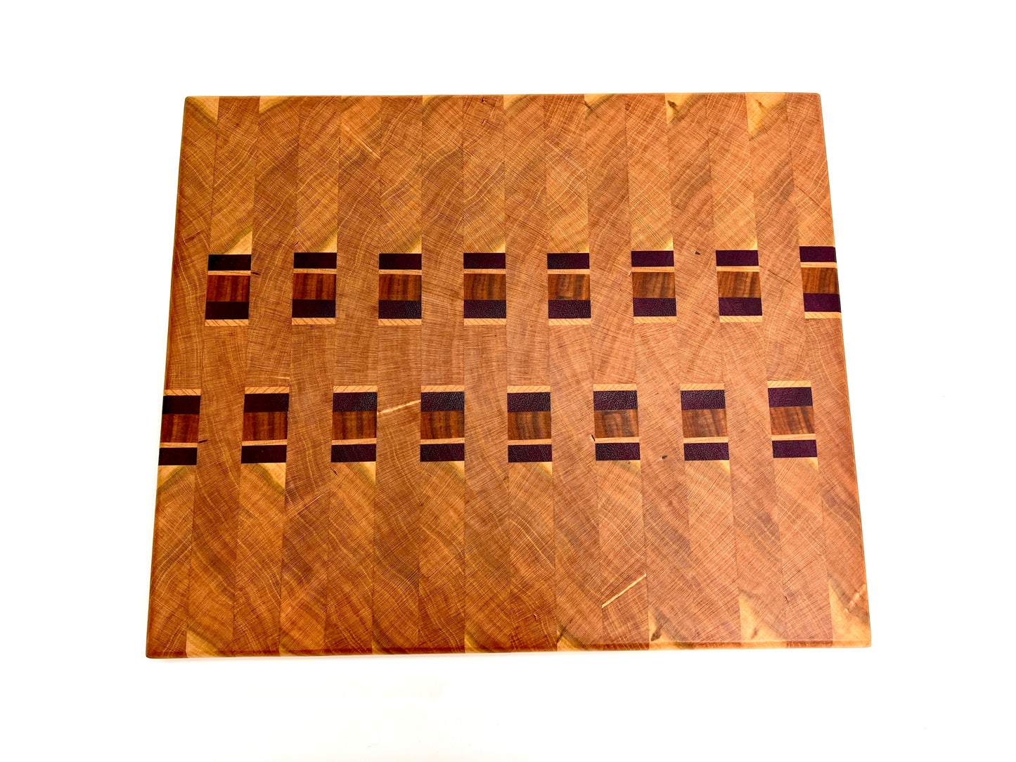 Patterned Endgrain Cutting Board, handmade by Southern Creative Studio in New Orleans – detail