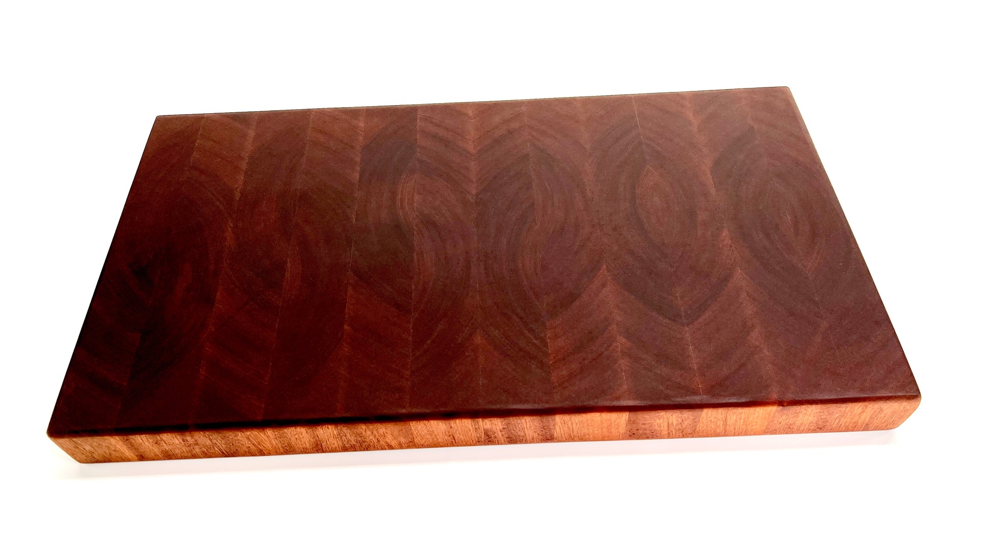 Mahogany End Grain Butcher Block (Large), handmade by Southern Creative Studio in New Orleans – detail