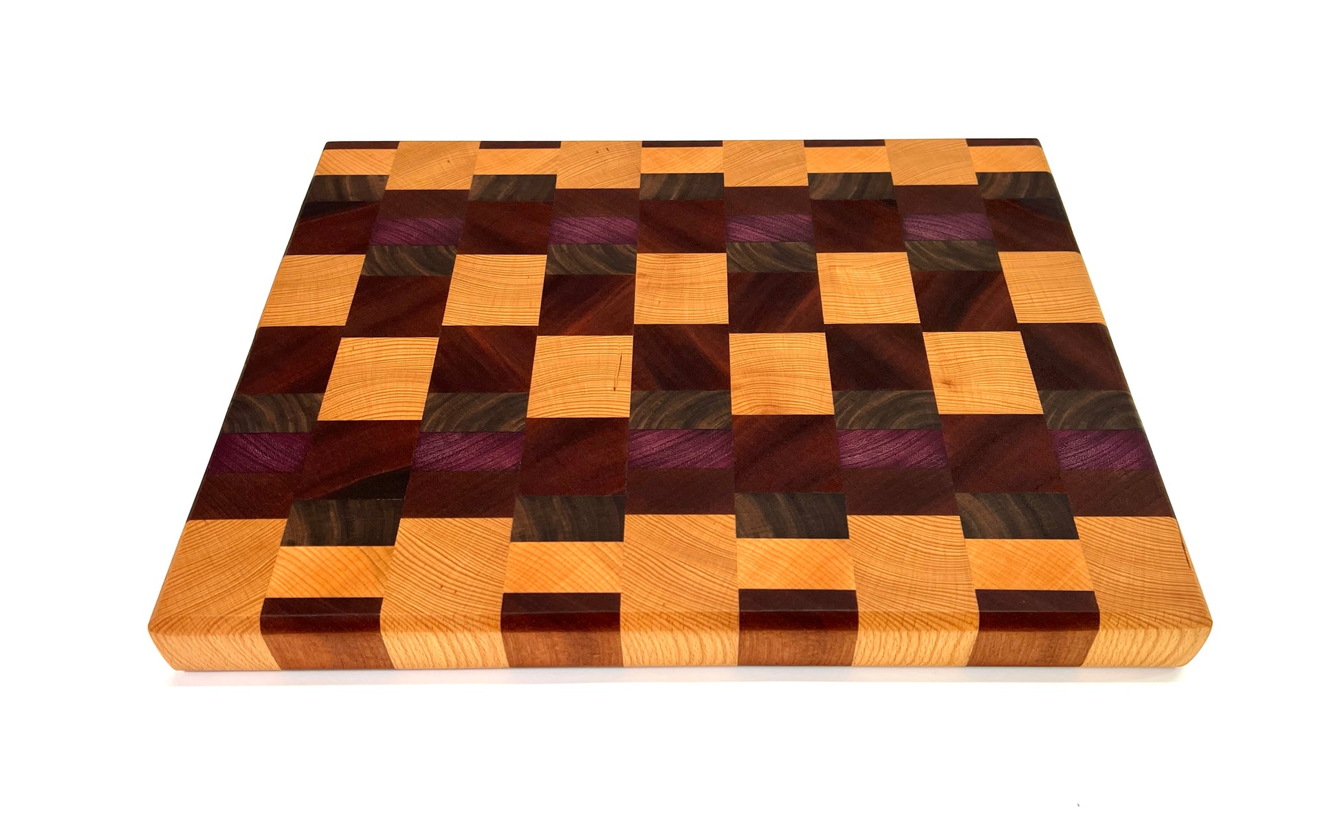 Checkered Chopping Block, handmade by Southern Creative Studio in New Orleans – detail