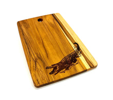 Load image into Gallery viewer, Gator Cutting Board