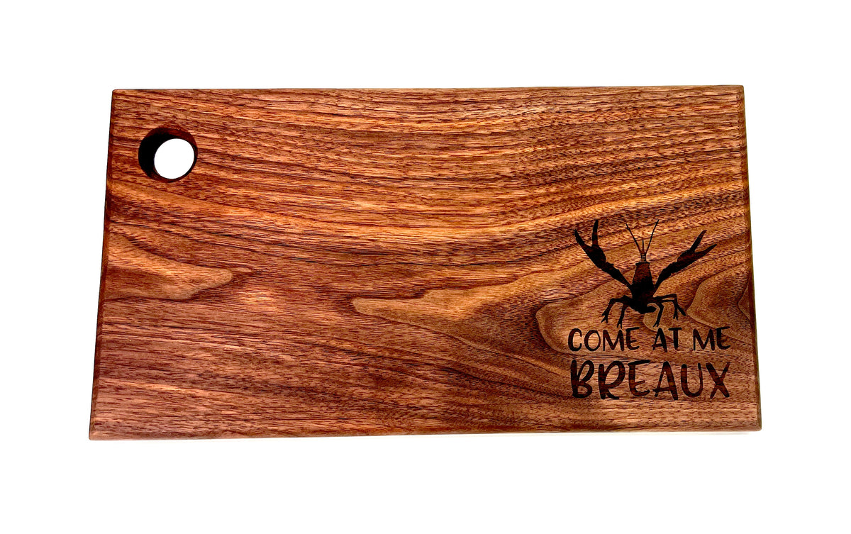 Walnut Charcuterie Board, handmade by Southern Creative Studio in New Orleans – detail