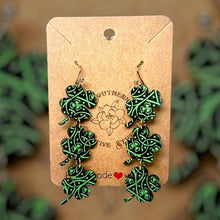 Load image into Gallery viewer, Four leaf clover dangle earring