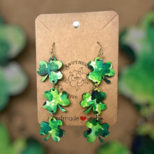 Load image into Gallery viewer, Three leaf clover dangle earring