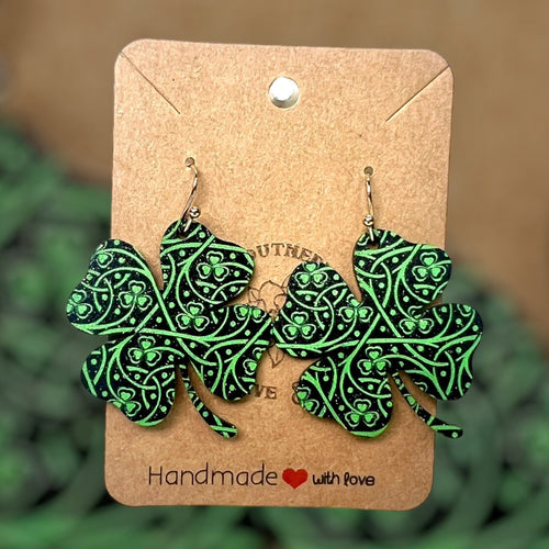 Four leaf clover Celtic knot earring