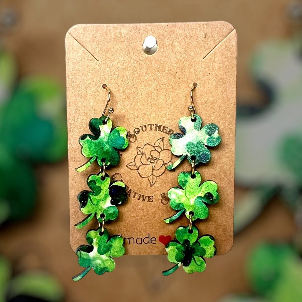 Four leaf clover dangle earring