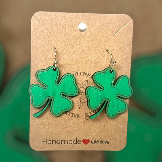 Four leaf clover earring